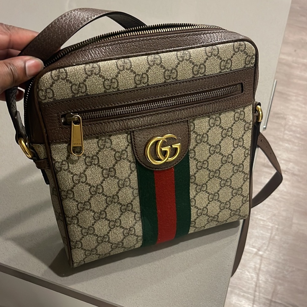 Gucci Bag - Picture 2 of 4